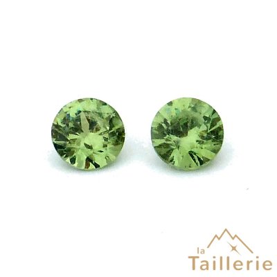 Exposition : le Spinelle, une gemme éclatante aux couleurs variées !