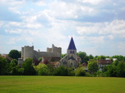 Yèvre-le-Châtel et les trois vallées
