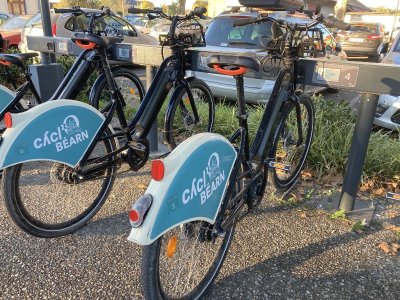 Station de location de vélos électriques