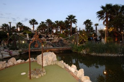 Mini golf
