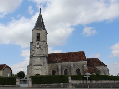 EGLISE SAINT-MICHEL DE LACHAPELLE-EN-BLAISY
