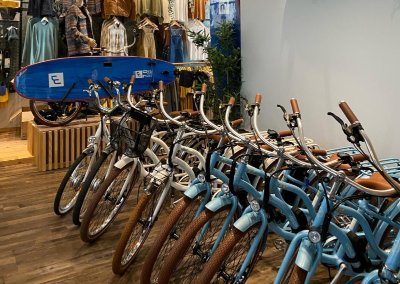 Charlie's surf and bike : location vélos et planches de surf