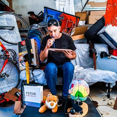 Jeanne Et Gabrielle Reposent En Peste