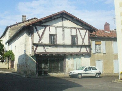 Champagne Mouton sentier de la Vallée de l'Or