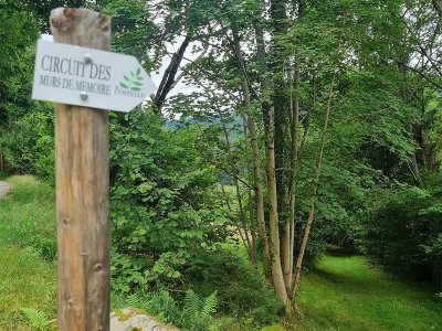 Circuit pédestre - Le Mur de Mémoire