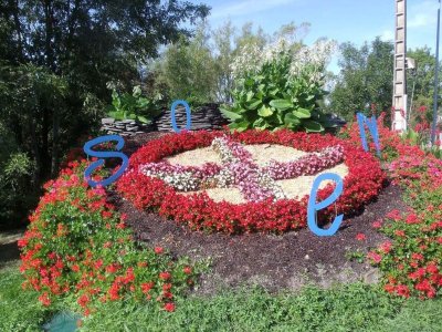 Vouziers - Ville Fleurie "2 fleurs"