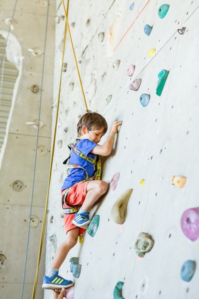 Mur d'escalade UCPA Bombannes