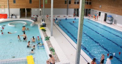 Piscine centre aquatique Les Fontaines