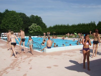 Piscine "La fontaine aux fées"
