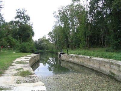 Boucle des 2 écluses Le Pizou