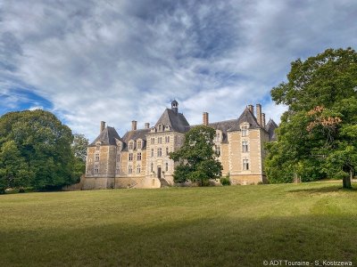 Randonnée dans la vallée de la Maulne
