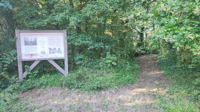 Villers et le Dolmen de la Pierre aux Fées