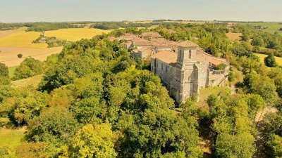 Village de Castéra-lectourois