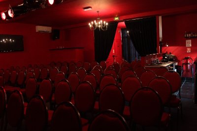 L'Atelier des Artiste : La desccente aux emmerdes