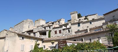 Village de Cazeneuve