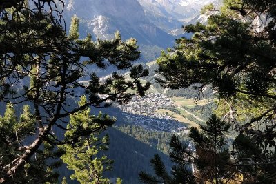 Le Mont Chevrier - Randonnée pédestre en aller retour