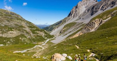 Sentier piéton - S1 - Tour de l'aiguille du fruit - depuis le Refuge du Saut