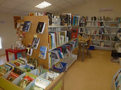 Médiathèque de L'agglo à Saint-Pierre-de-Rivière