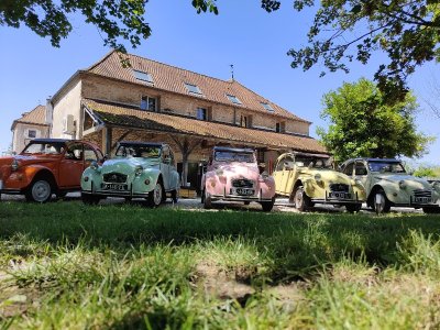 Balades en Bourgogne - Location 2CV