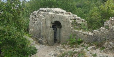 Château de Montaigu à St Jean du Pin
