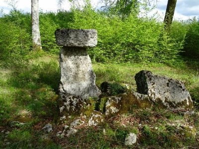 DOLMENS DE LA FERME DE SAUTREUIL