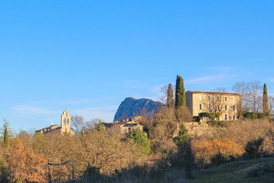 RANDONNÉE DU TOUR DES VILLAGES DU PIC - GR® DE PAYS TOURS EN GRAND PIC SAINT-LOUP