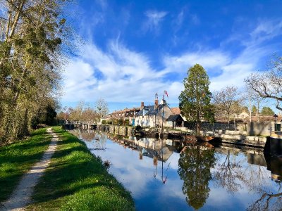 Véloroute Le Canal d'Orléans à vélo