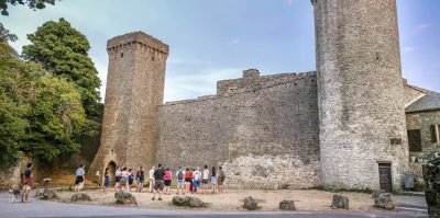 Cité Templière de la Couvertoirade (groupes)