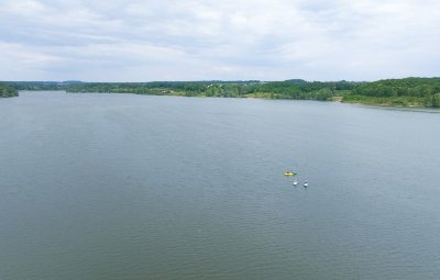 Canoë, Paddle et Pédalos sur le lac de Lescourou Canoë