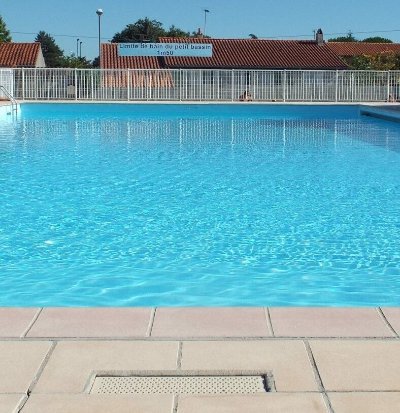 PISCINE MUNICIPALE LAUNAGUET (BASSIN ETE)