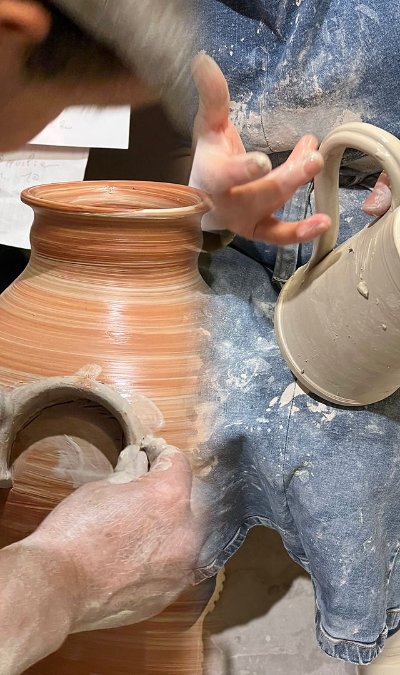 Lettres d'encre et sceaux de cire