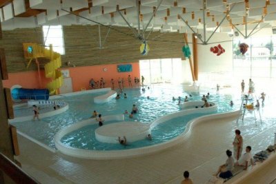 Piscine d'Alès : Centre Nautique le Toboggan (été)