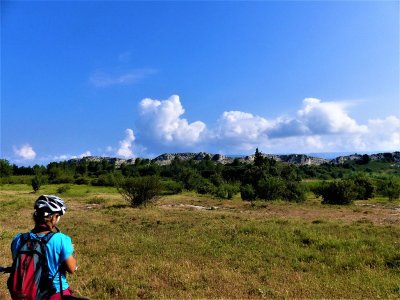 SÉNAS - La Cabre et la Pécoule