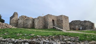 Vieux-Flassans, château des Pontevès
