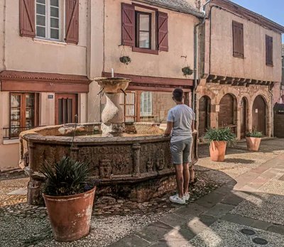 Najac et la Maison du Gouverneur en visite guidée groupe