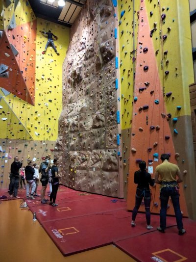 Salle d'escalade municipale Roc'en Seyne