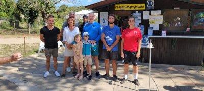 Aux Canoës Roquegeoffre du Port d'Enveaux