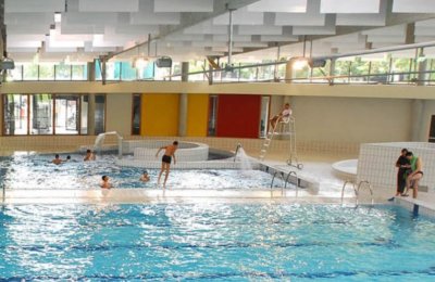 Piscine Les Dauphins