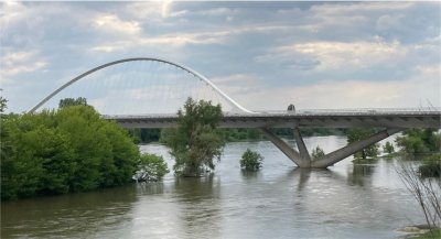 Les bords de Loire et les trois ponts ©FFRandonnée / CDRP 45