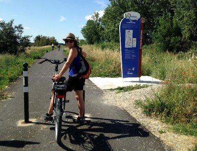 ARLES - Le long de la ViaRhôna à vélo