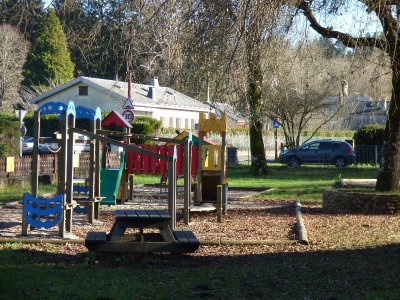 AIRE DE JEUX DU REDOUNDEL