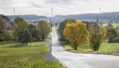 Au pied des Éoliennes