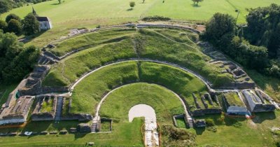 Famille et Théâtre antique