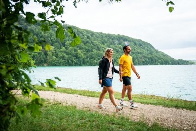 Tour du lac de Chalain par les berges