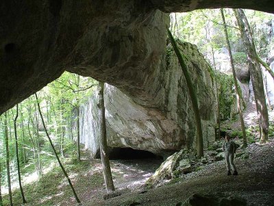 Grotte du Bisontin