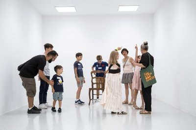 Angelica Mesiti, The Swarming song