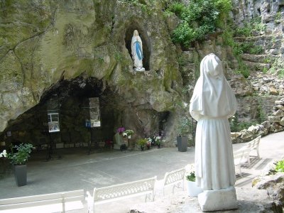 Le Petit Lourdes
