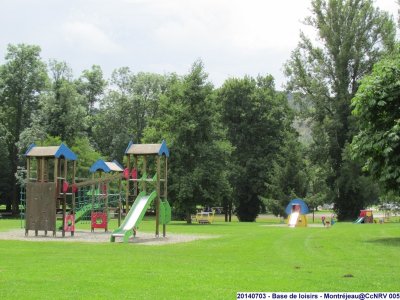 LAC DE MONTREJEAU BASE DE LOISIRS