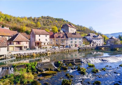 Balade urbaine au fil de la Loue