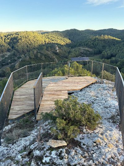 Belvédère de Notre-Dame du Château à Saint-Étienne-du-Grès